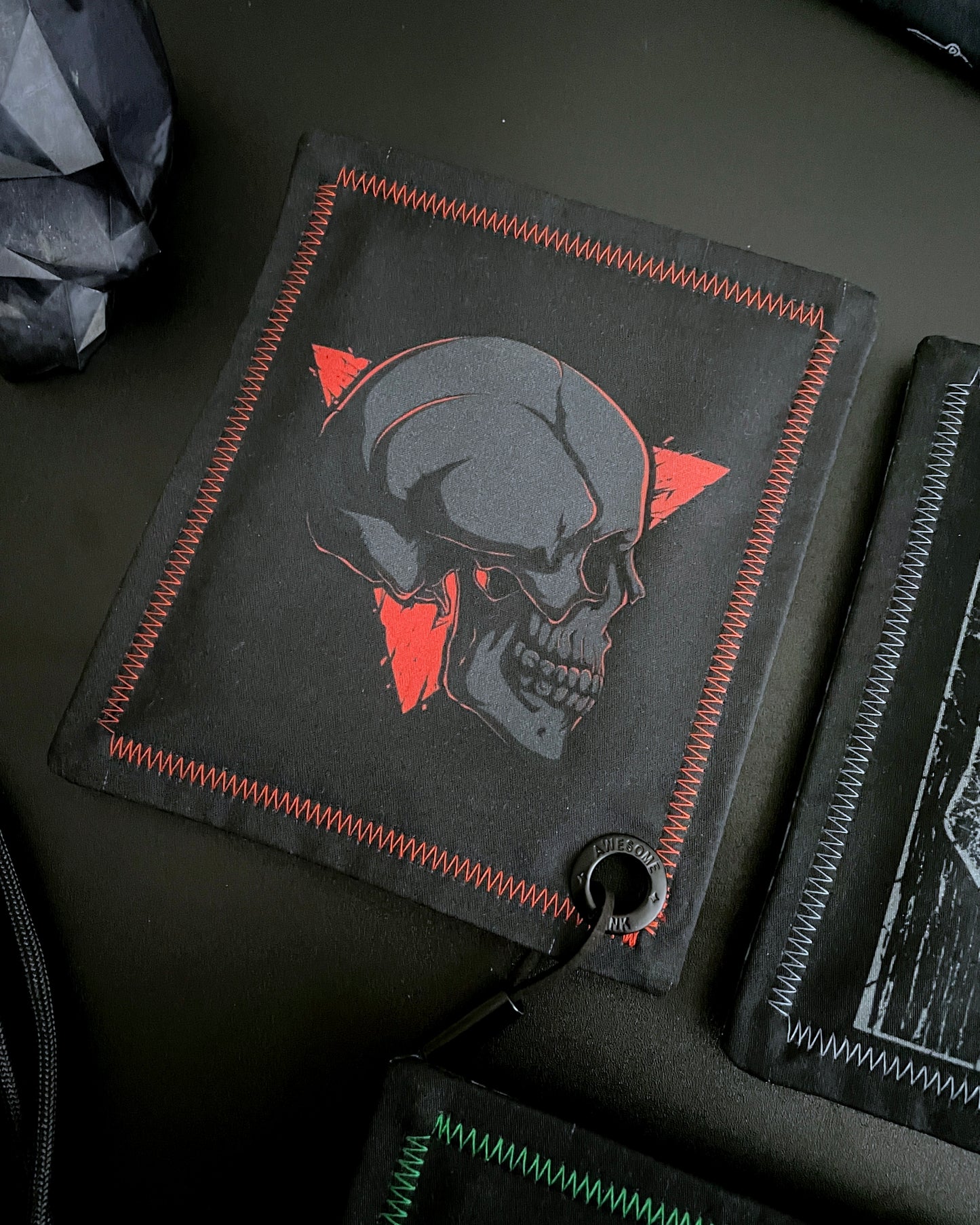 VERMILLION SKULL HANDKERCHIEF