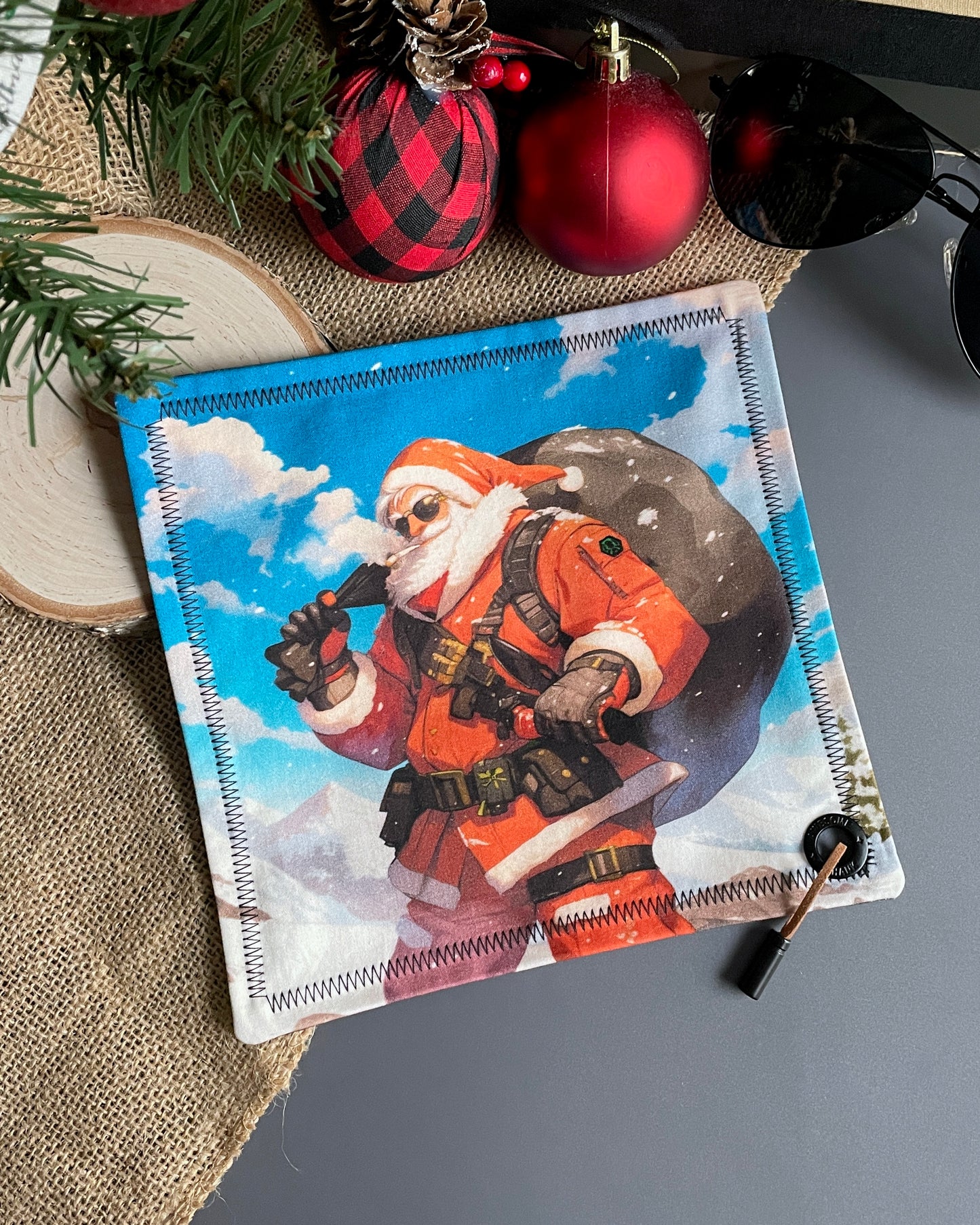 SANTA CLAUS HANDKERCHIEF XL